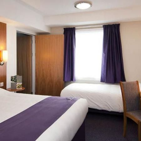 Premier Inn Premier Inn Solihull Town Centre Exterior photo