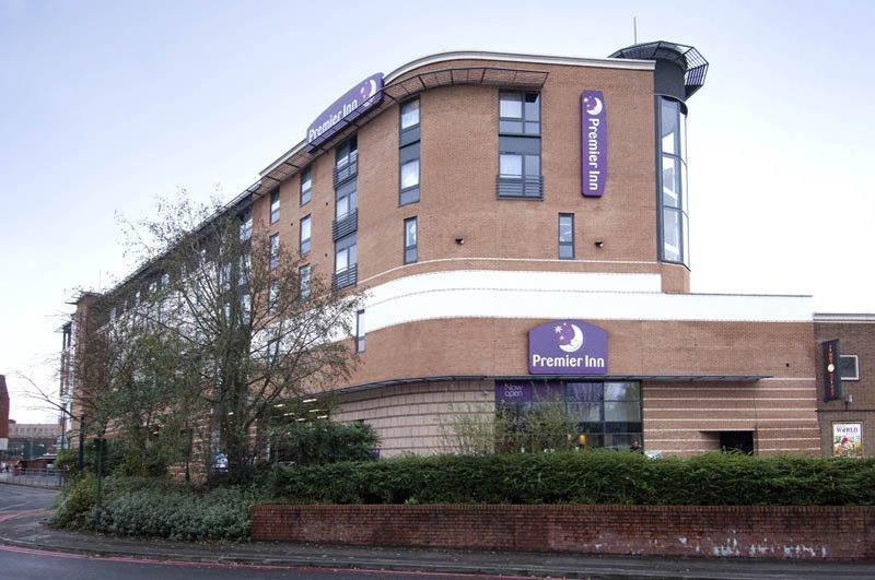 Premier Inn Premier Inn Solihull Town Centre Exterior photo